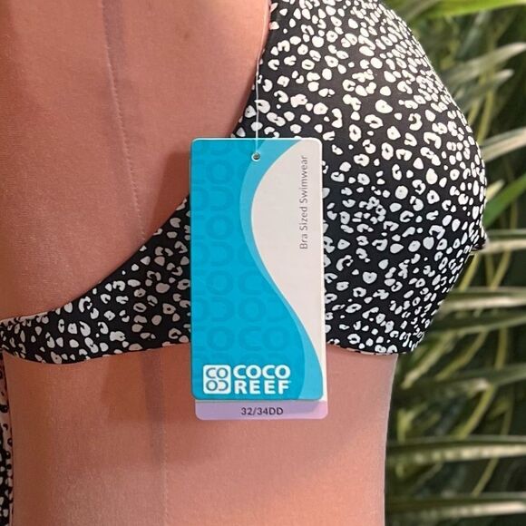 Coco Reef Verso Bra Sized Reversible Underwire Halter Bikini Top, Island Cheetah - Picture 8 of 16